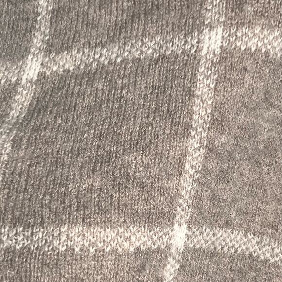 Claudia Nichole Cashmere Blend Poncho Beige Cream Knit Fringe Trim Shawl Topper - Picture 5 of 6